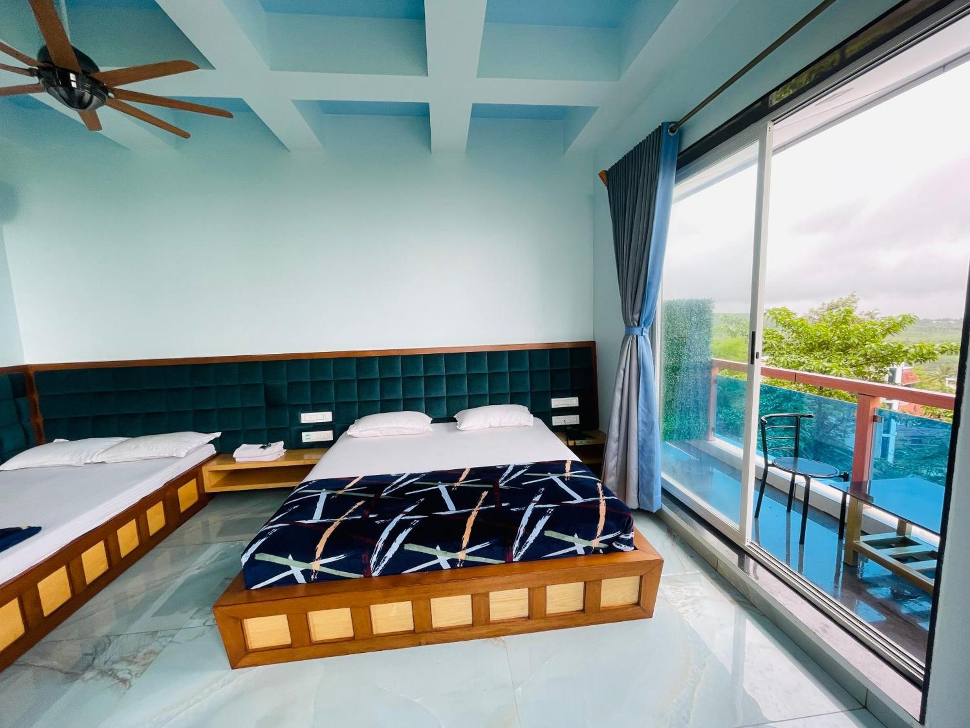 Hotel Saptarang Residency Panhāla 外观 照片
