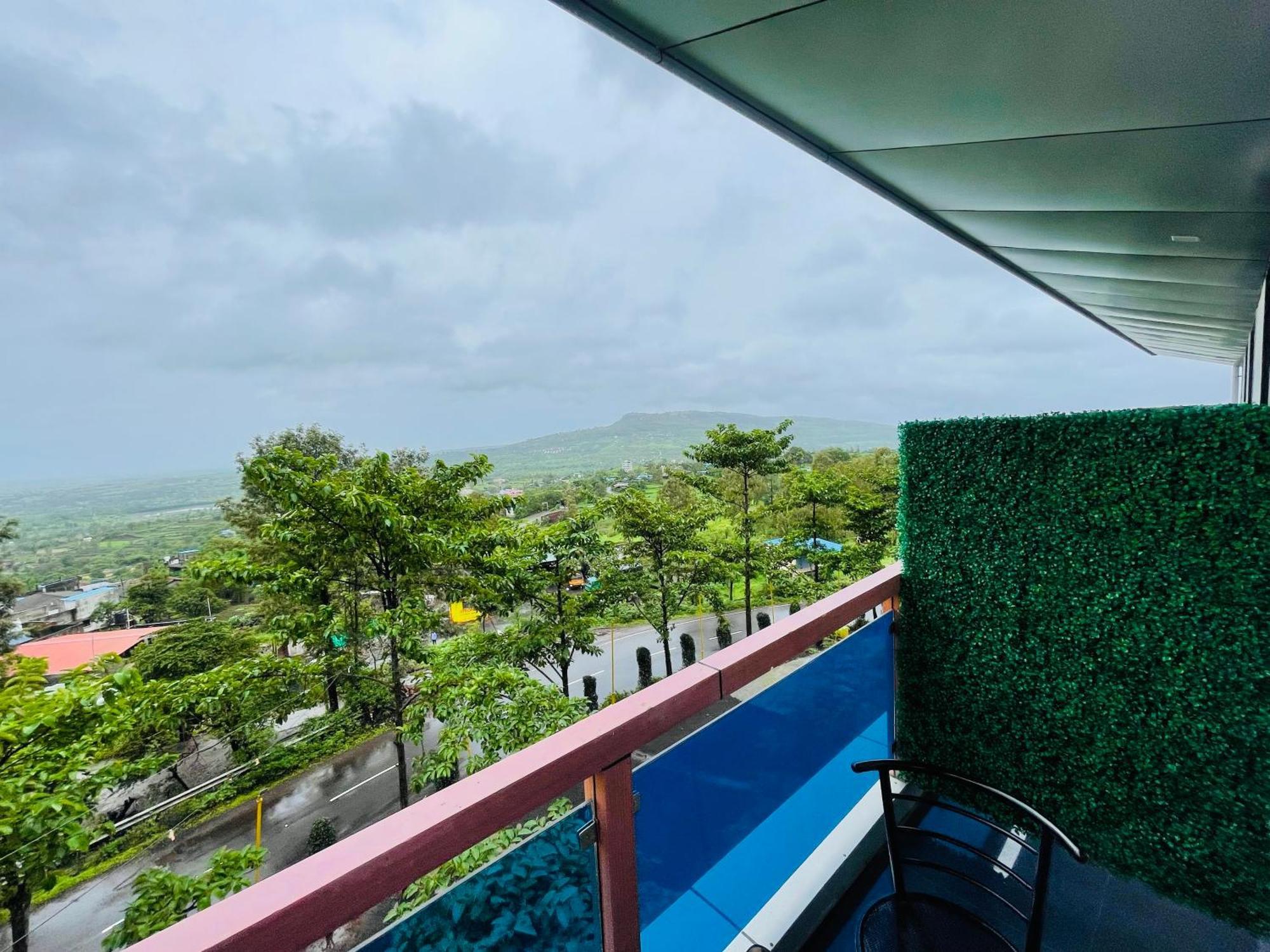 Hotel Saptarang Residency Panhāla 外观 照片