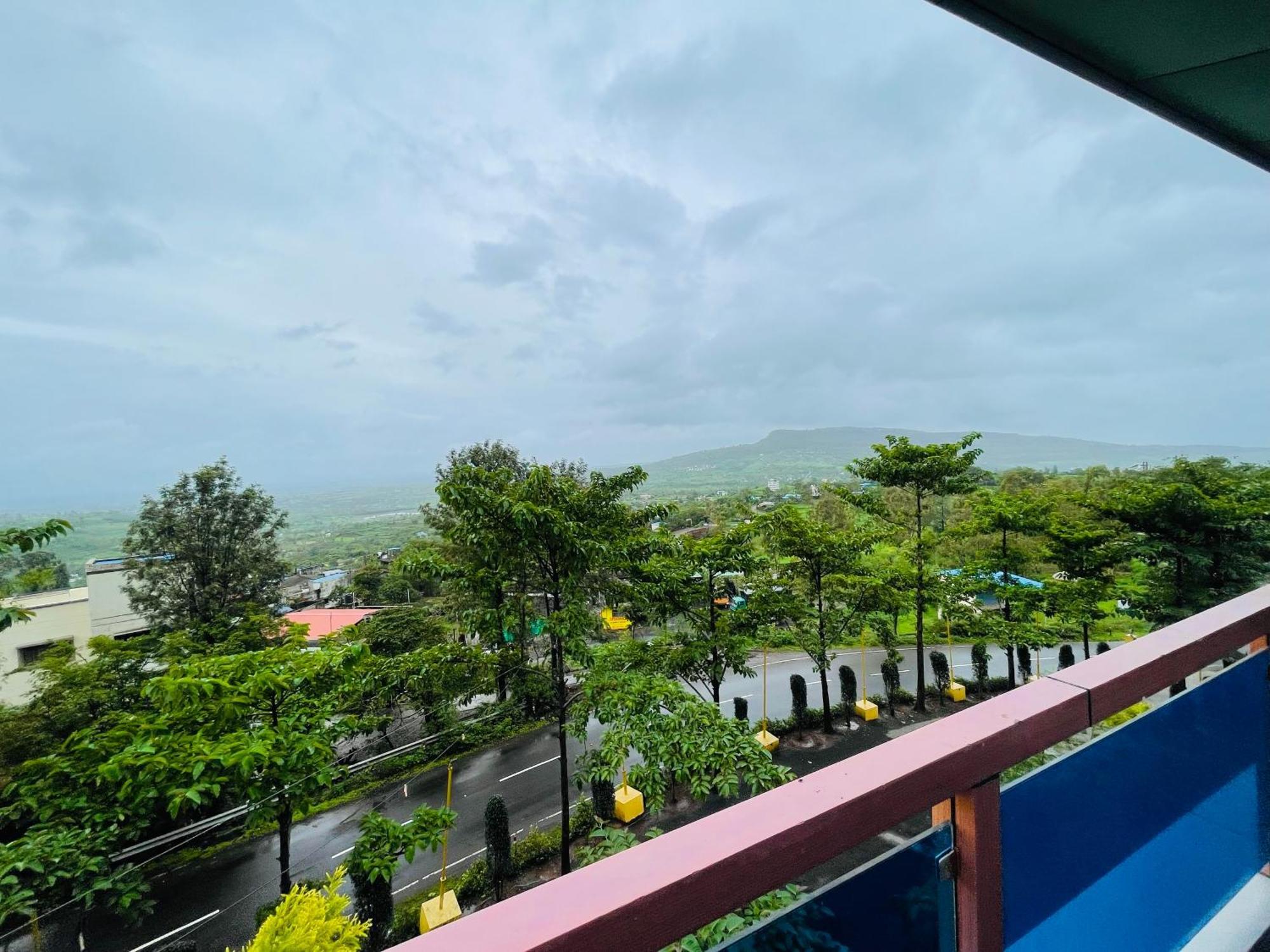 Hotel Saptarang Residency Panhāla 外观 照片